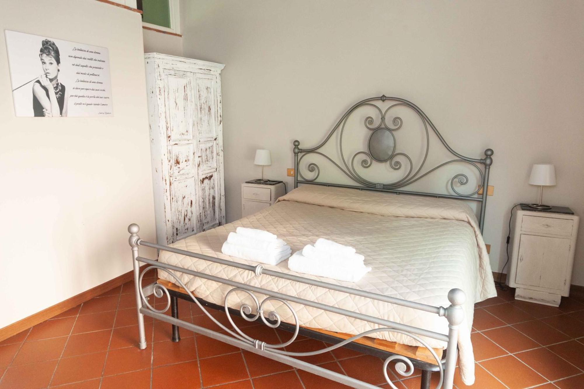 Bed And Breakfast Villa Torre Degli Onesti Apartments 루카 외부 사진