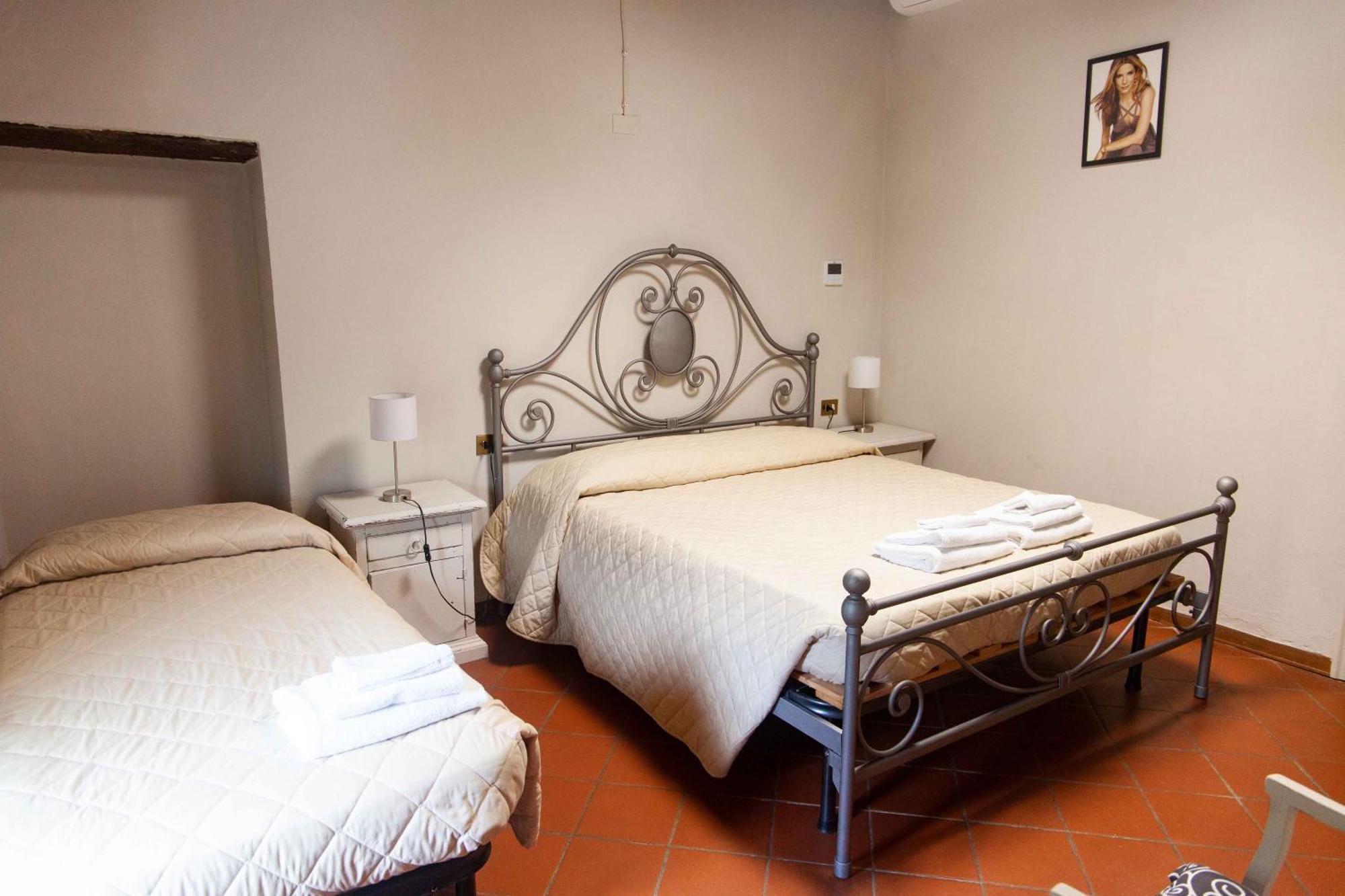 Bed And Breakfast Villa Torre Degli Onesti Apartments 루카 외부 사진