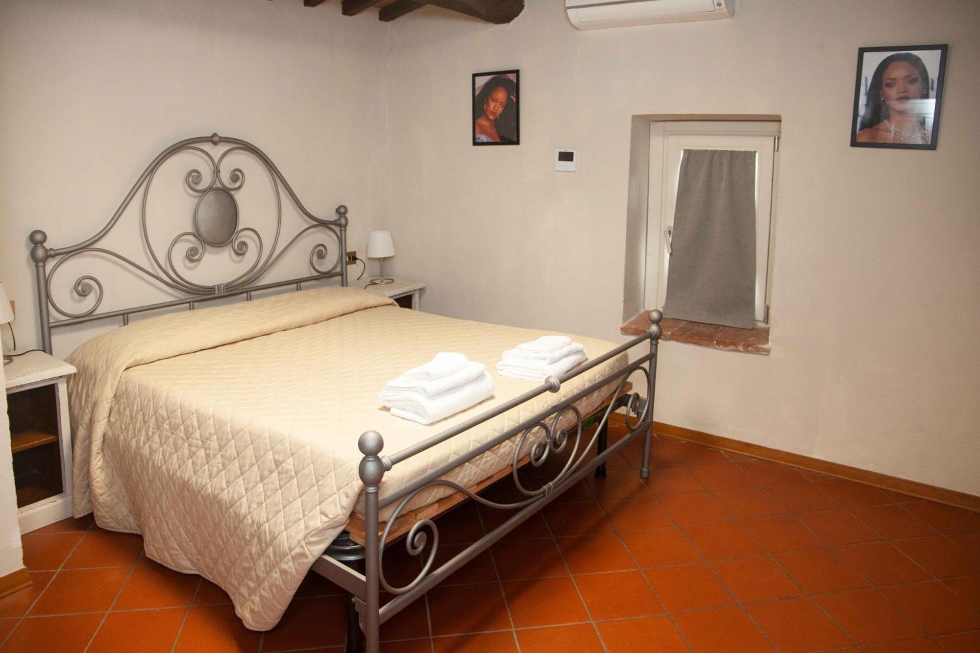Bed And Breakfast Villa Torre Degli Onesti Apartments 루카 외부 사진