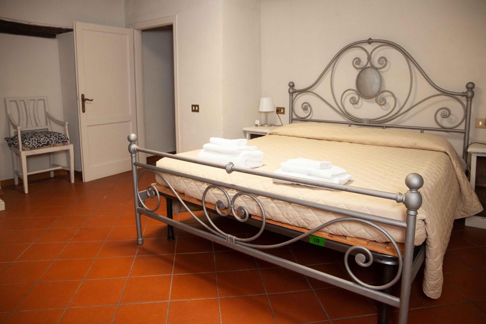 Bed And Breakfast Villa Torre Degli Onesti Apartments 루카 외부 사진